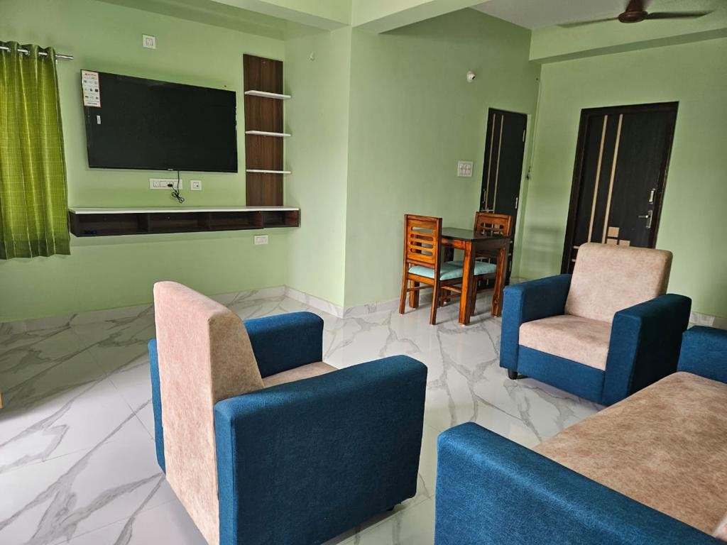 Gallery Image 12